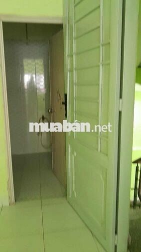 Chính chủ cho thuê lâu dài,4mX8m 4 tầng, 3p.ngủ, 3 vs ngay BXMiền Tây