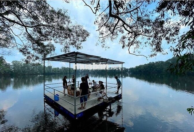 NHÀ ĐẸP 1T1L, FULL NỘI THẤT, CÓ SÂN ĐẬU OTO - VIEW HỒ MÁT MẺ, AN NINH