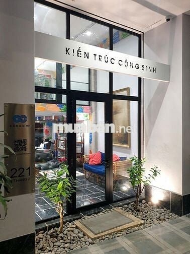 Cho thuê văn phòng lầu 1, 14m2, mặt tiền đường 3 tháng 2 Quận 10