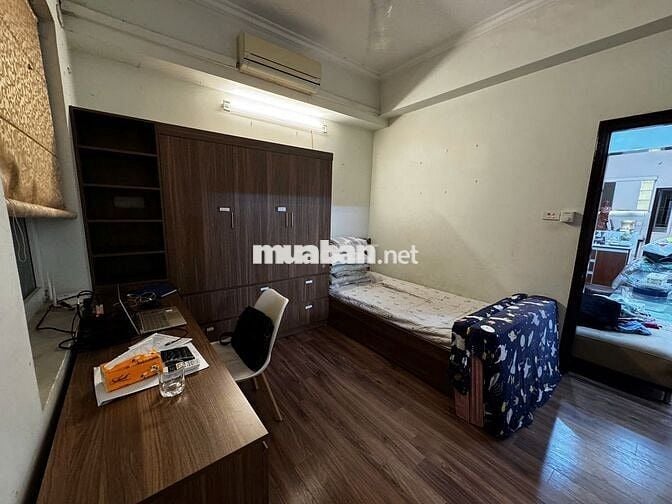 Cho thuê chung cư 230 Lạc Trung -127m2 - 4 ngủ - giá 18 triệu