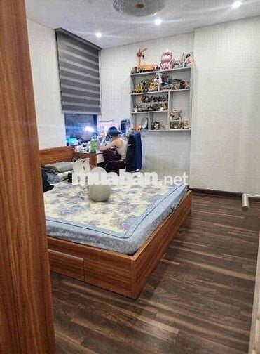 Bán căn hộ chung cư KĐT Việt Hưng 73m view đẹp nội thất đẹp 5,9 tỷ