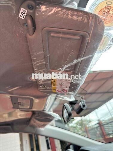 Toyota Vios 2025 E CVT - 5000 km - Zin 100%