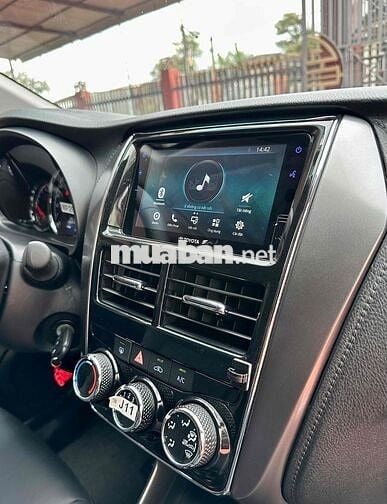 Toyota Vios 2025 E CVT - 5000 km - Zin 100%