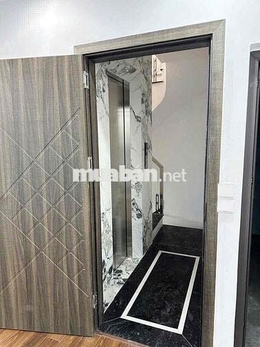 📢📢📢 Nhà 42m2 x 6 Tầng Đối Diện Aeon Long Biên - Gara Ô Tô - 13.5 tỷ
