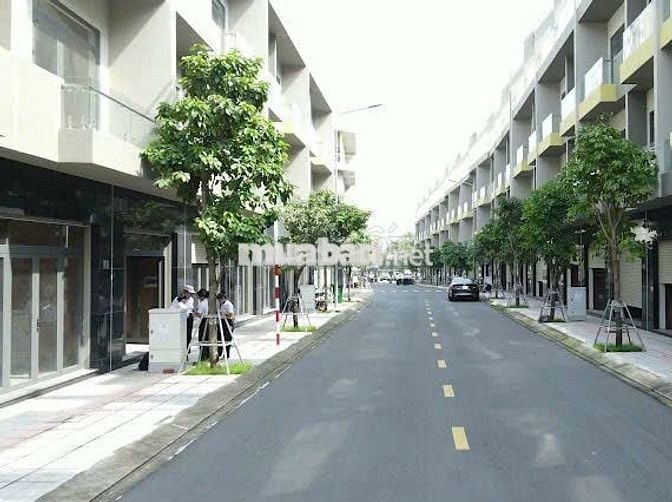 Nhà mặt PHỐ 76,4m2, 6 phòng ngủ, 4 tầng Đường Thống Nhất TPHCM