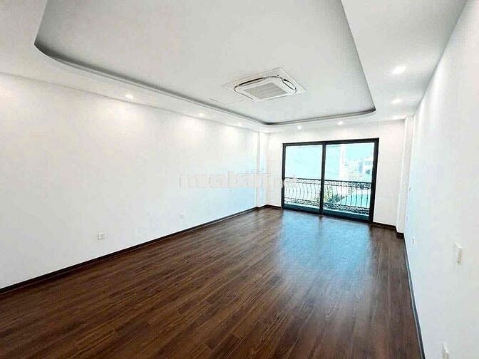 📢📢📢 Nhà 42m2 x 6 Tầng Đối Diện Aeon Long Biên - Gara Ô Tô - 13.5 tỷ