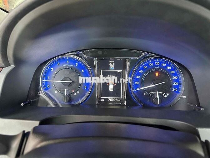 Toyota Camry 2016 2.5Q - 76000 km