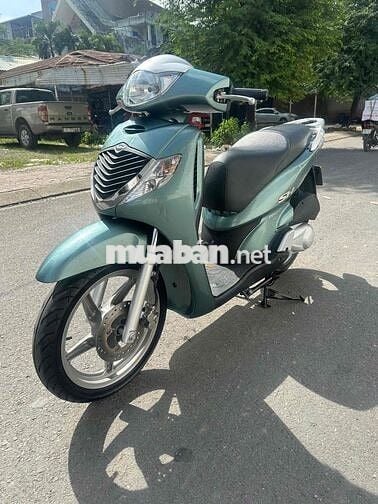 Honda SHi 150 Xanh ngọc