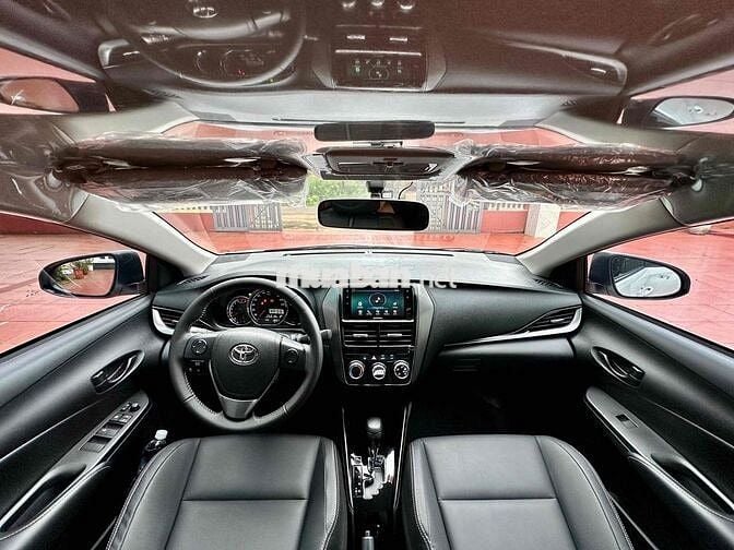 Toyota Vios 2025 E CVT - 5000 km - Zin 100%