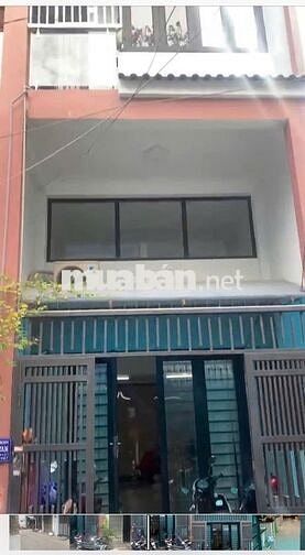 Share phòng trong nhà nguyên căn có máy lạnh 899337486