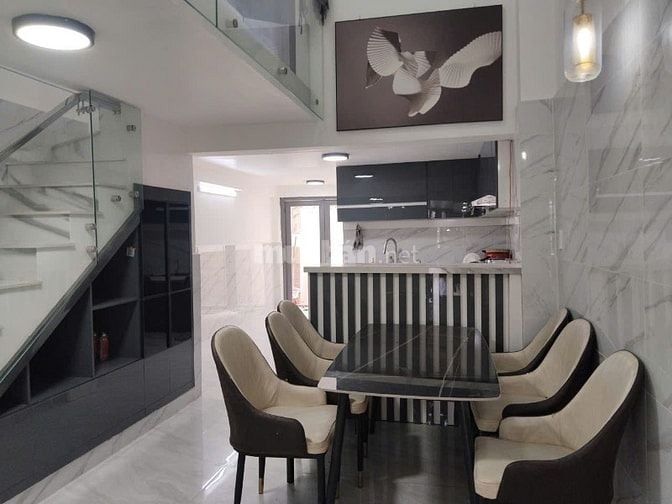 Gấp;gấp bán căn mặt tiền xe tải quay đầu 80m2 giá 8ty6 lầu đúc BTCT