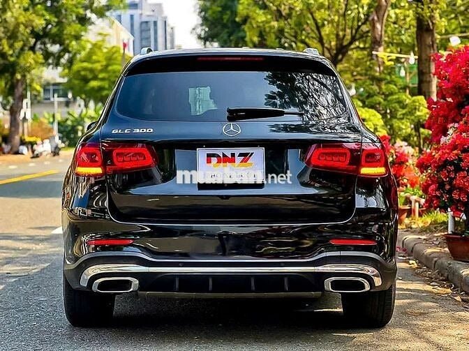 Mercedes GLC300 AMG 4MATIC 2022 Xám Kem