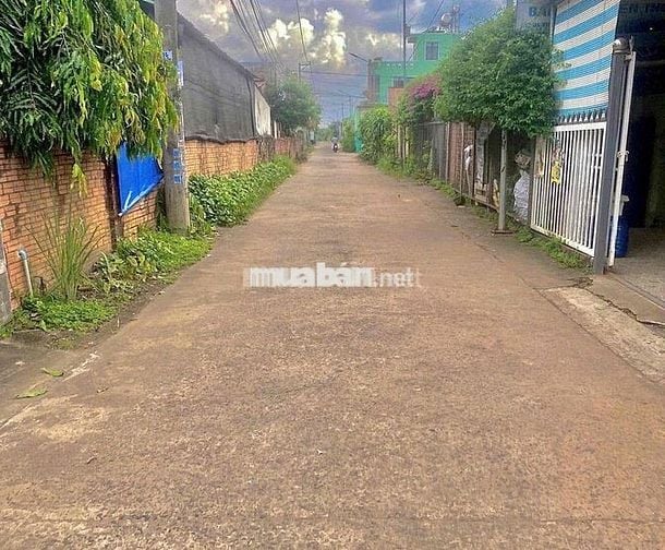 Hot quá, Diện tích to đùng giá quá rẻ . Thổ cư sổ riêng ngay chợ