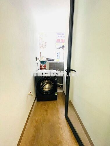 Cho thuê căn hộ:  2N1K - 50m2  tại phố Văn Chương - 10tr5 - chính chủ