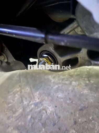 cần tiền bán gấp vision máy êm zin chính