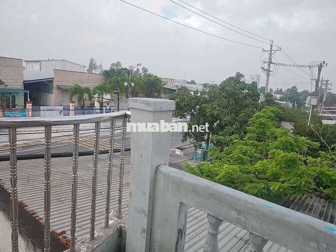 Nhà mặt tiền để ở hoặc kinh doanh, làm kho