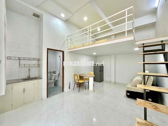 PHÒNG CÓ GÁC BAN CÔNG PHƯỜNG 15 TÂN BÌNH