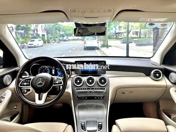 Mercedes GLC300 AMG 4MATIC 2022 Xám Kem