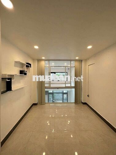 Hẻm Xe Tải 4Tầng 6PN 7WC DT40tr Sổ Đẹp dân trí cao