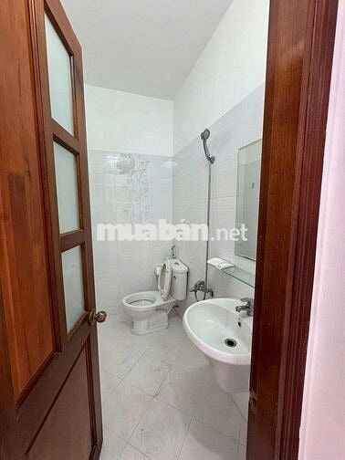 CHO THUÊ NHÀ HẺM XE TẢI 164 DS20 P5 GÒ VẤP 4PN 4WC