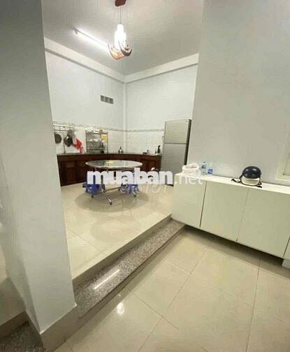 GẦN TTTM GIGAMAL NHÀ 4PN 4WC NỘI THẤT ĐẦY ĐỦ Ở GIA ĐÌNH + VPCTY