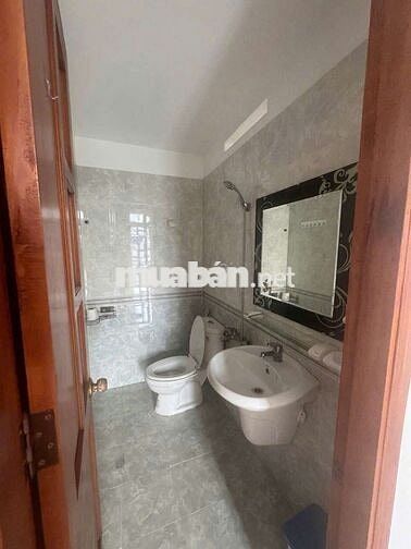 CHO THUÊ NHÀ HẺM XE TẢI 164 DS20 P5 GÒ VẤP 4PN 4WC