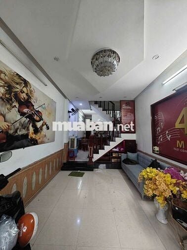 BÁN NHÀ 3 TẦNG 3 MÊ KIỆT OTO TÔN ĐẢN. GIA 3TY780. KHU CAO RÁO KO NGẬP