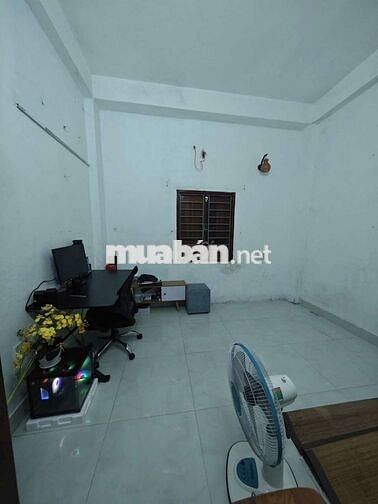 BÁN NHÀ 3 TẦNG 3 MÊ KIỆT OTO TÔN ĐẢN. GIA 3TY780. KHU CAO RÁO KO NGẬP