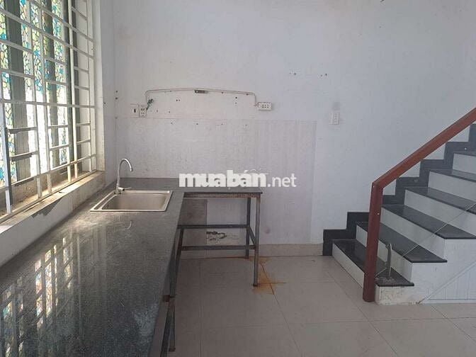 Chính chủ cho thuê nhà bà điểm,hẽm xe tải thông