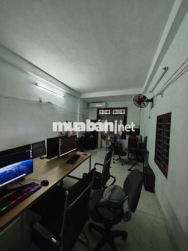 BÁN NHÀ 3 TẦNG 3 MÊ KIỆT OTO TÔN ĐẢN. GIA 3TY780. KHU CAO RÁO KO NGẬP