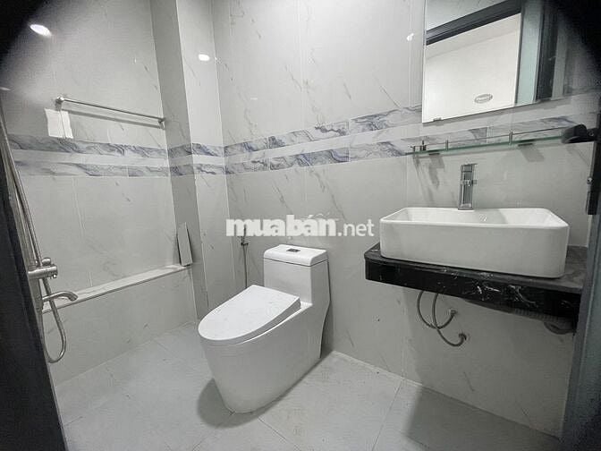 Căn hộ dịch vụ, cách chân cầu Bình Triệu 100m, 65m2, full nội thất