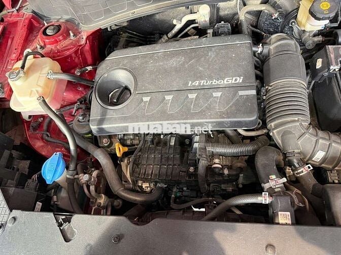 Kia Seltos 2022 Deluxe 1.4 Turbo, màu đỏ,10.800 km