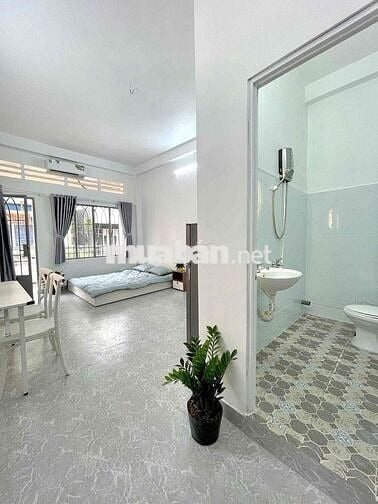 Căn Hộ Ban công Rộng 40m2 ngay Khu K300 - Nguyễn Thái Bình - Lotte