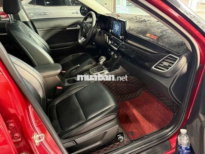 Kia Seltos 2022 Deluxe 1.4 Turbo, màu đỏ,10.800 km