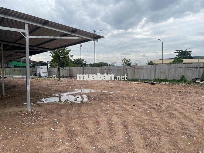 CHO THUÊ ĐẤT NGAY GA T3 QUẬN TÂN BÌNH VỚI DIỆN TÍCH SỬ DỤNG HƠN 1600m2