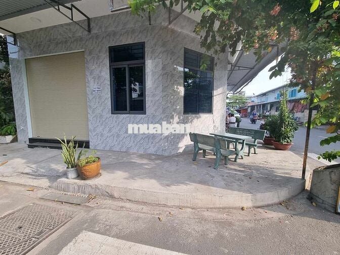 Mặt bằng kinh doanh 20m2 căn góc ngã ba có gác lửng, Phan Văn Đối