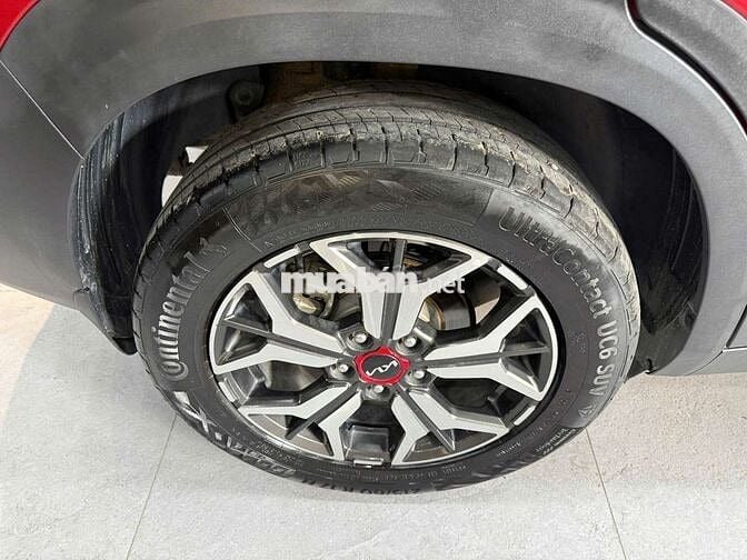 Kia Seltos 2022 Deluxe 1.4 Turbo, màu đỏ,10.800 km