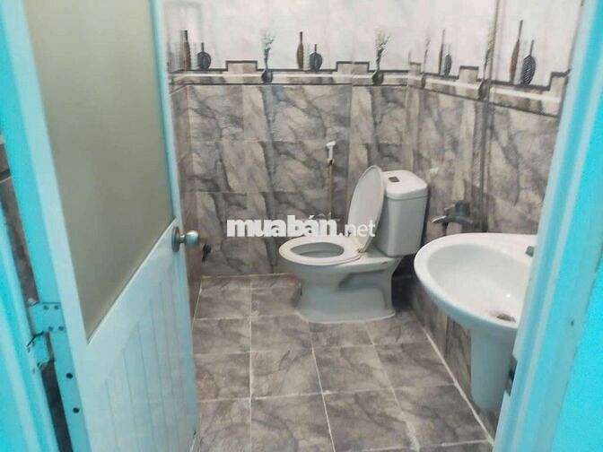 Nhà Hẻm Xe Hơi 4x15 2lầu 4p ngủ 4tolet mới Sạch Sẽ