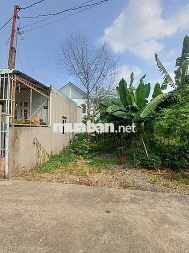 Đất Định Hòa chỉ 1ty680 cần bán gấp