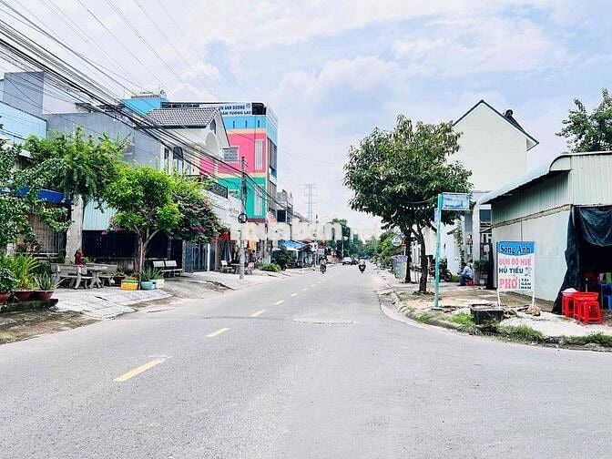 TRUNG TÂM TP KHU CÔNG NGHIỆP CẢNG BIỂN PHÚ MỸ GIÁ ĐẦU TƯ 3 TỶ 300TR