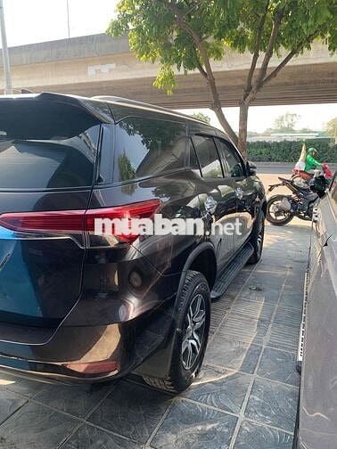Toyota Fortuner 2018 2.7V 1 cầu 126000 km