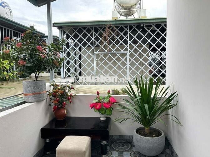 BÁN GẤP SIÊU PHẨM NHÀ TẠI BỒ ĐỀ - NGÕ NÔNG - Ô TÔ ĐỖ CỬA - FULL ĐỒ