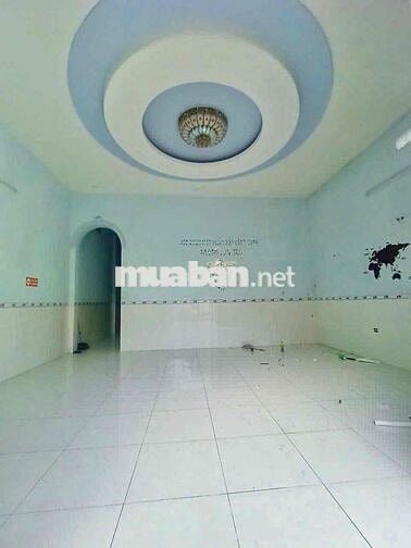 Cho thuê nhà cấp 4, (2PN), ngay chợ Cổng 10, phường Long Bình.