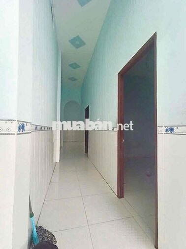 Cho thuê nhà cấp 4, (2PN), ngay chợ Cổng 10, phường Long Bình.