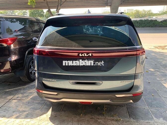 Kia Carnival 2023 Signature 2.2 46000 km Xám xanh