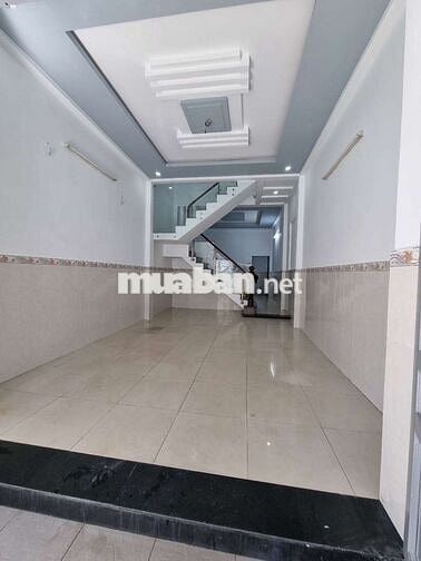 Cho thuê nhà hẻm xe tải Huỳnh Thị Hai, 4x16, nhà đẹp, khu cao ko ngập