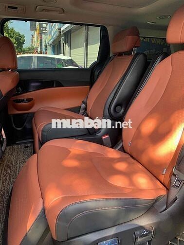 Kia Carnival 2023 Signature 2.2 46000 km Xám xanh