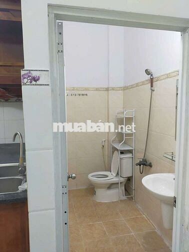 Nhà Hẻm Xe Hơi 4x15 2lầu 4p ngủ 4tolet mới Sạch Sẽ