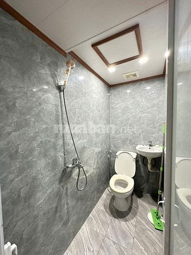 Bán nhà tập thể Trần Hưng Đạo, phố Thọ Lão, Hai Bà Trưng