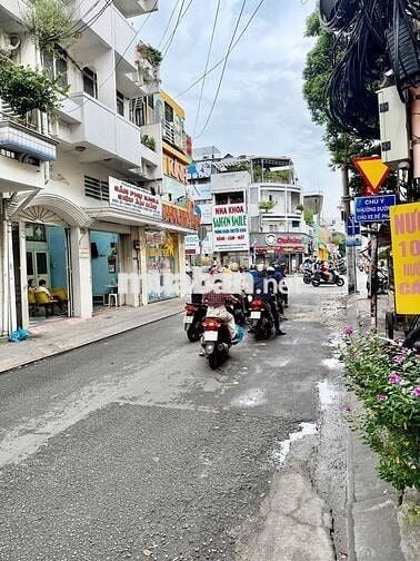 Nhà Mặt Tiền Đường Phùng Văn Cung ( Phú Nhuận ) giá dưới 10 tỷ